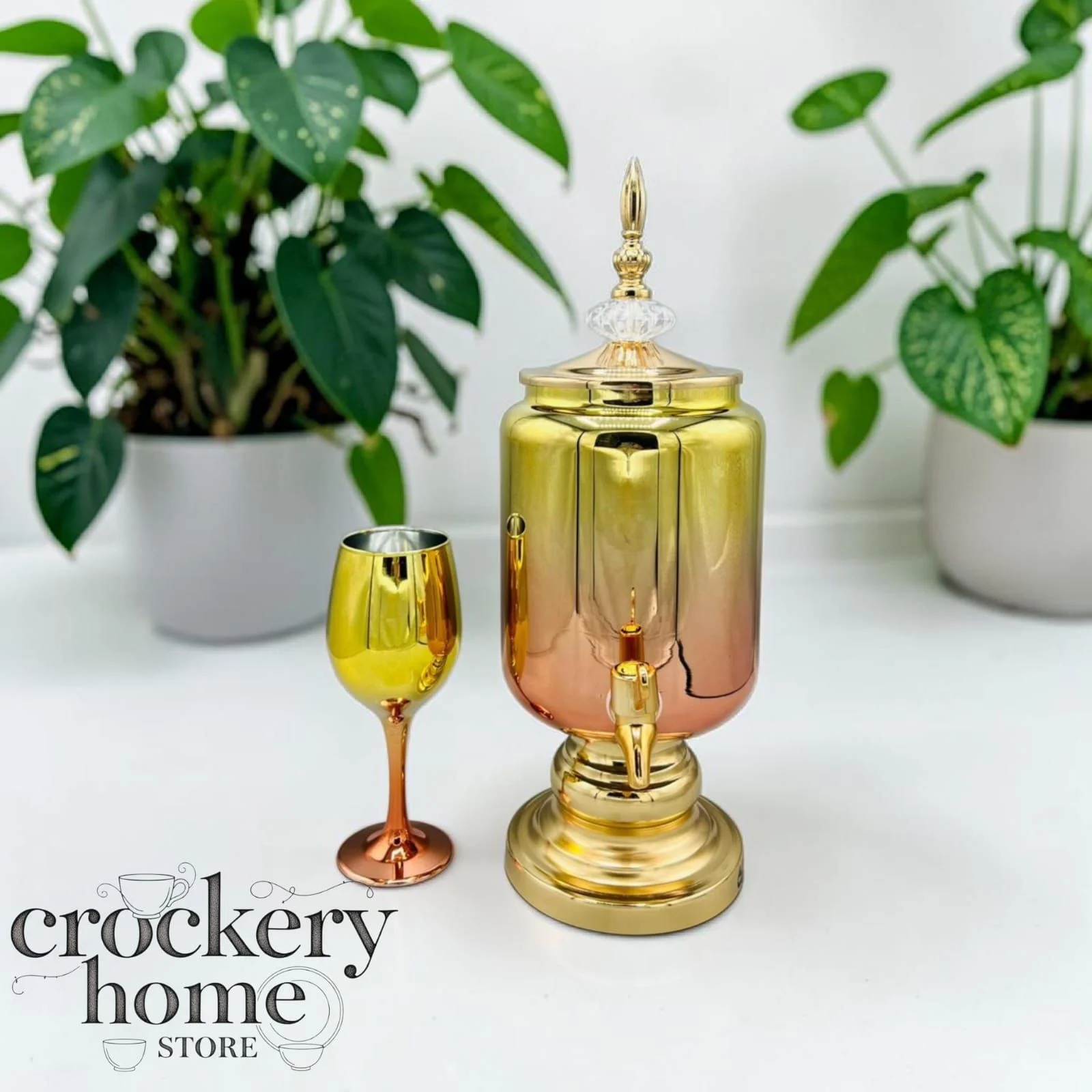 Elegant Water Dispenser Set – 1 Dispenser, 6 Glasses
