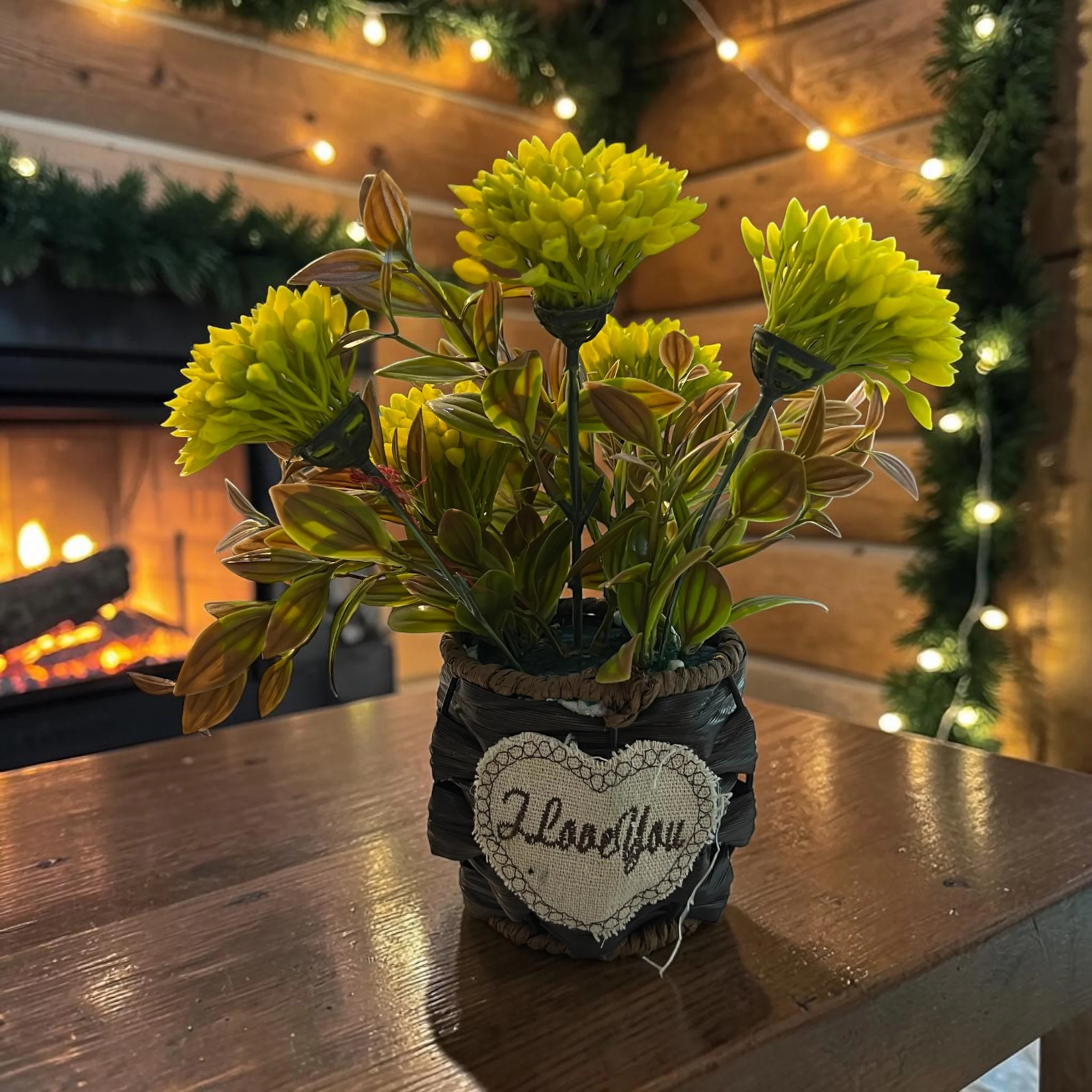Decorative Flower Arrangement with Small Planters – Elegant Home Décor