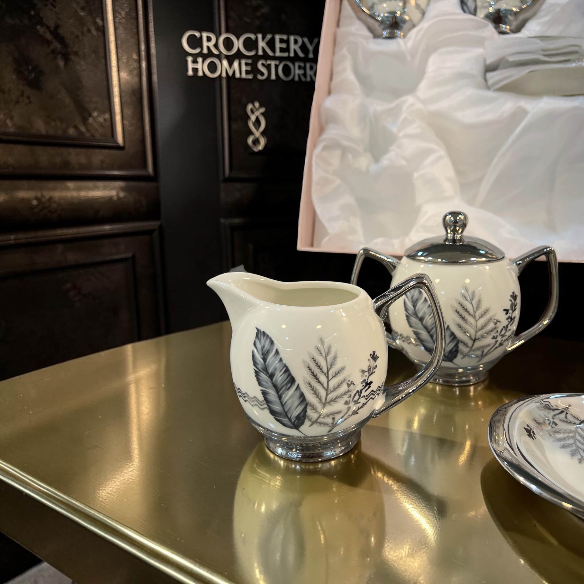 17PCS Tea Set Gift Pack Box - Image 4