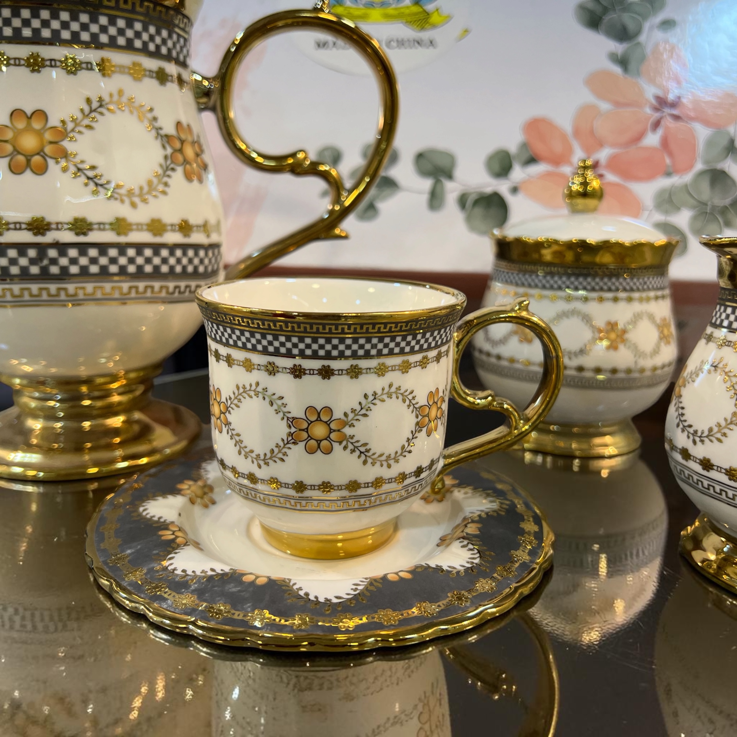 17PCS Tea Set Gift Pack Box - Image 2